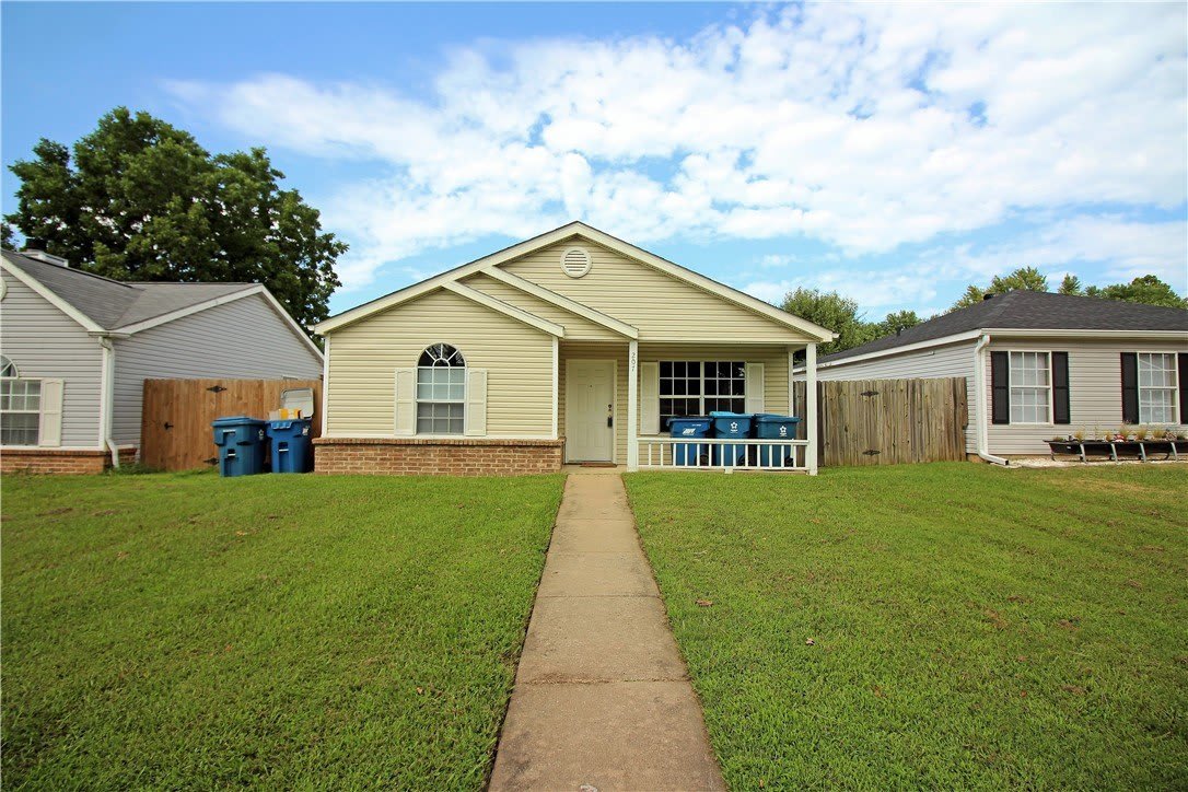 207 17th Street – photo 1