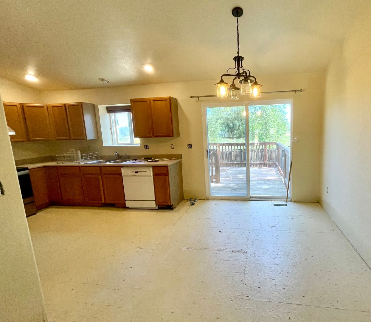 Spacious 4-Bedroom Home in Southeast Fort Collins – photo 5