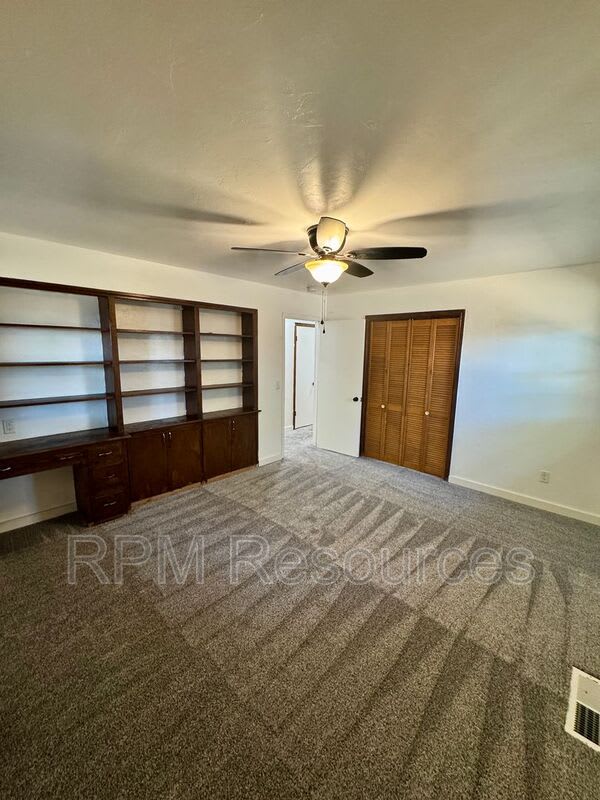 2820 N McMillan Cir – photo 5