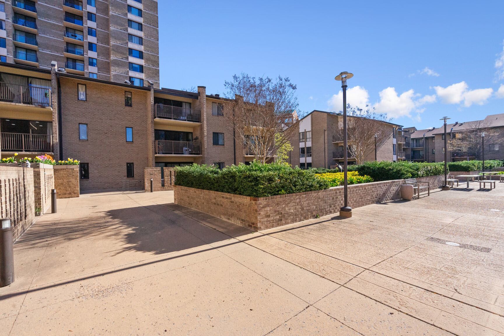 102 Monroe Street – photo 2