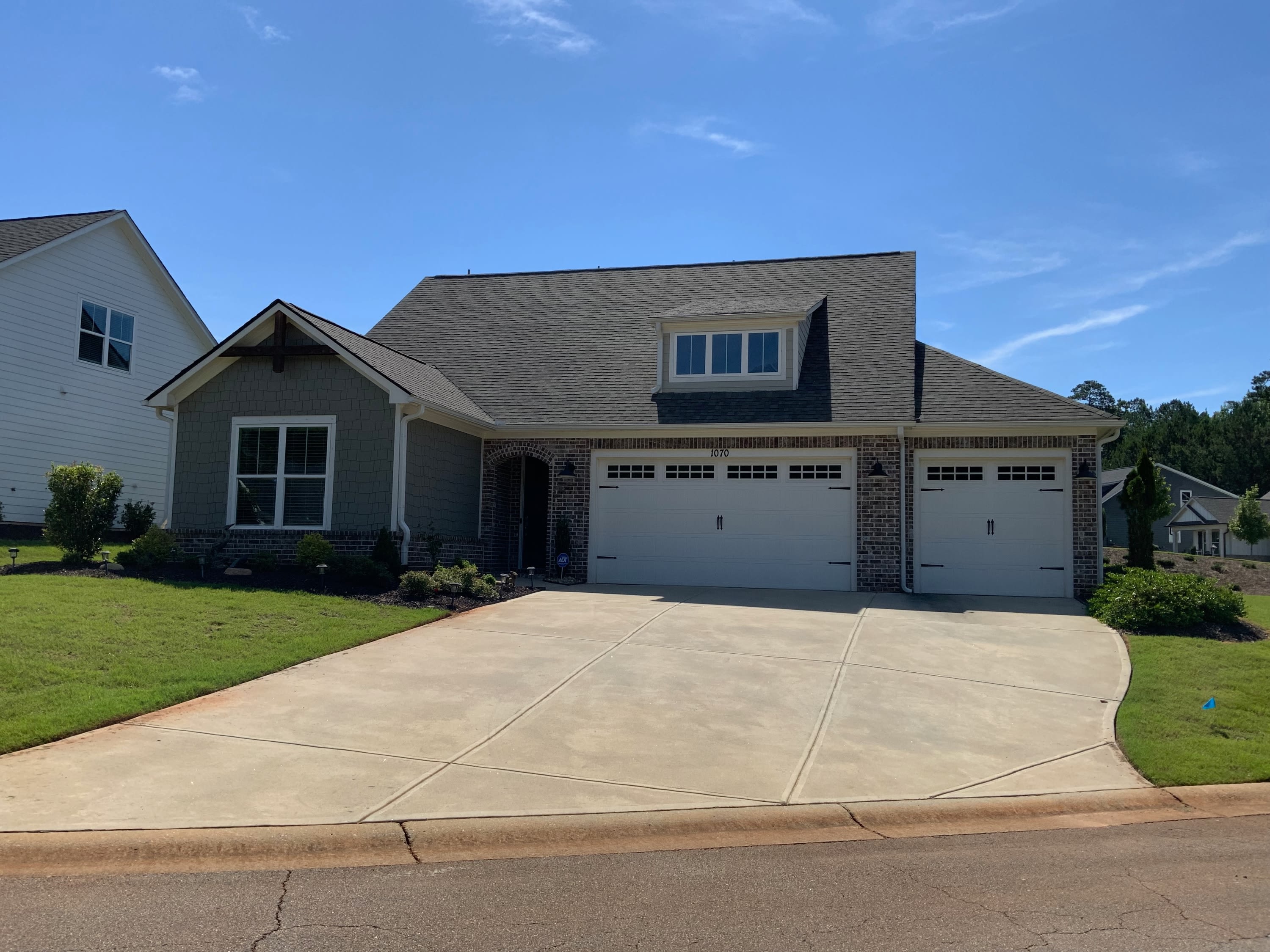 1070 Providence Loop Dr – photo 2