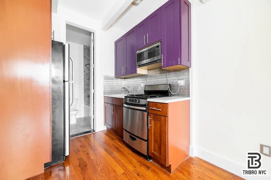 215 Marion Street – photo 4