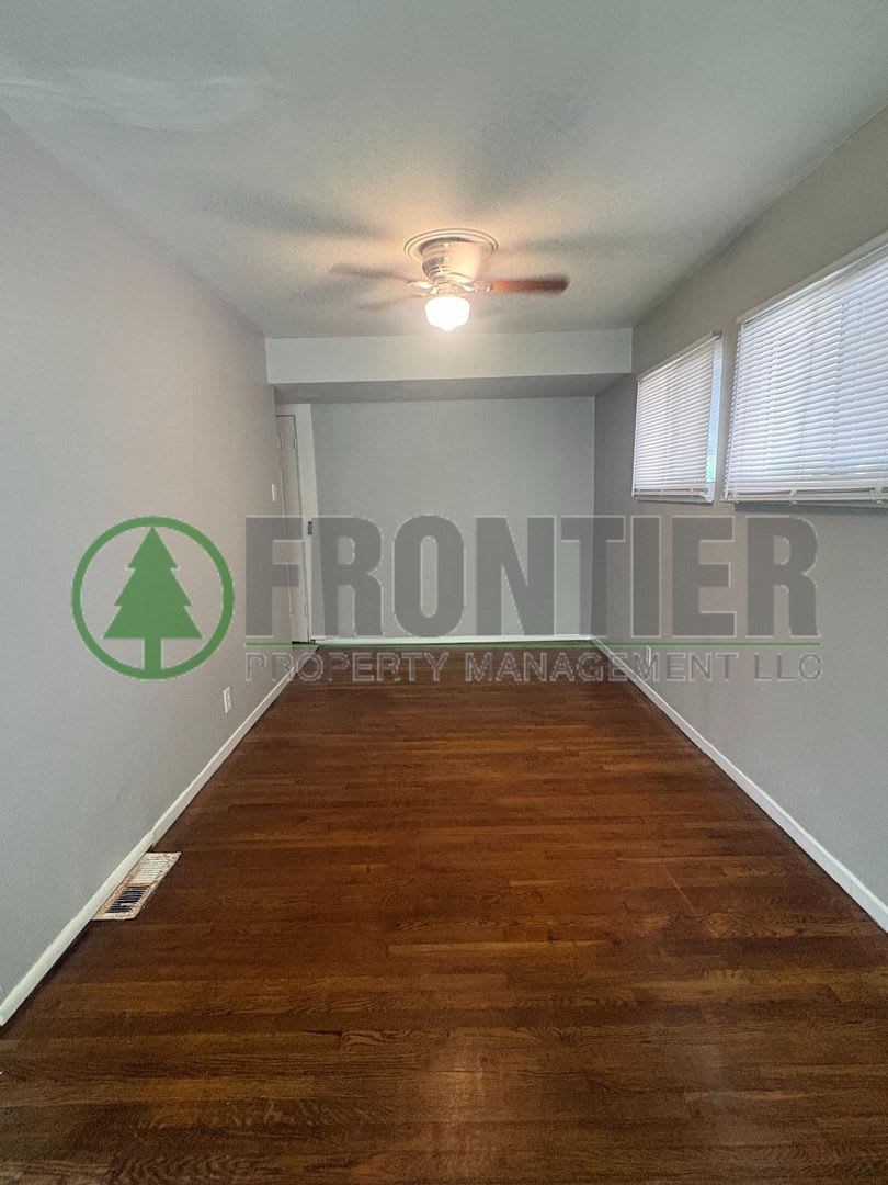 Ready now! 159 Ben Nevis Rd., St. Louis, MO 63137 – photo 4
