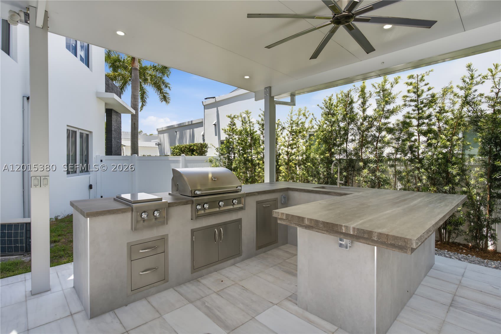 8221 NW 34th Dr – photo 5