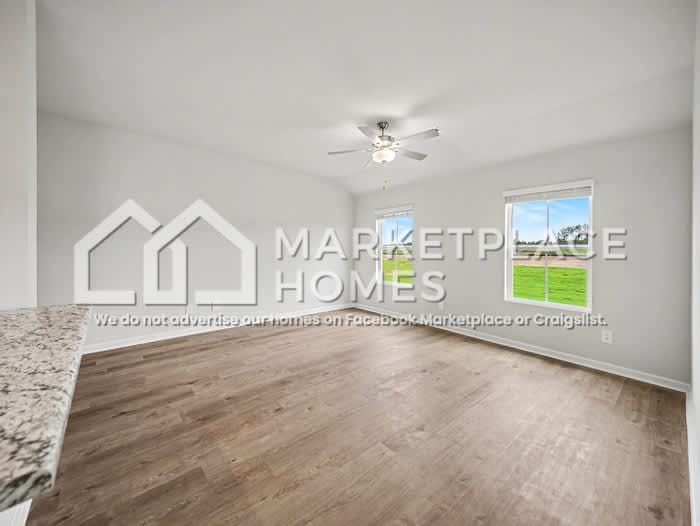 1728 Amber Ave – photo 5