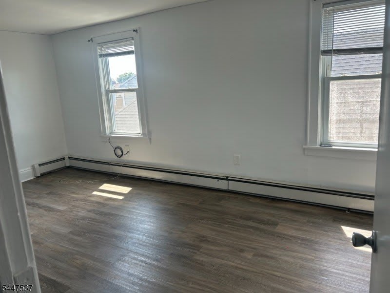 14 Bergen Ave – photo 5