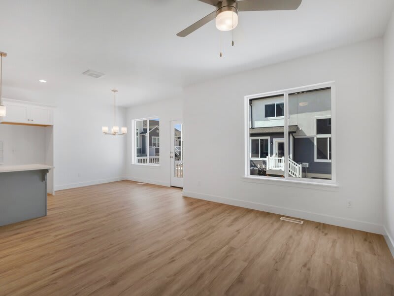 4628 West Boseman Lane – photo 4
