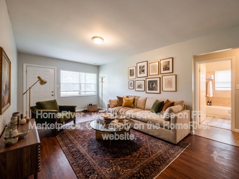 1903 W Spruce St – photo 2