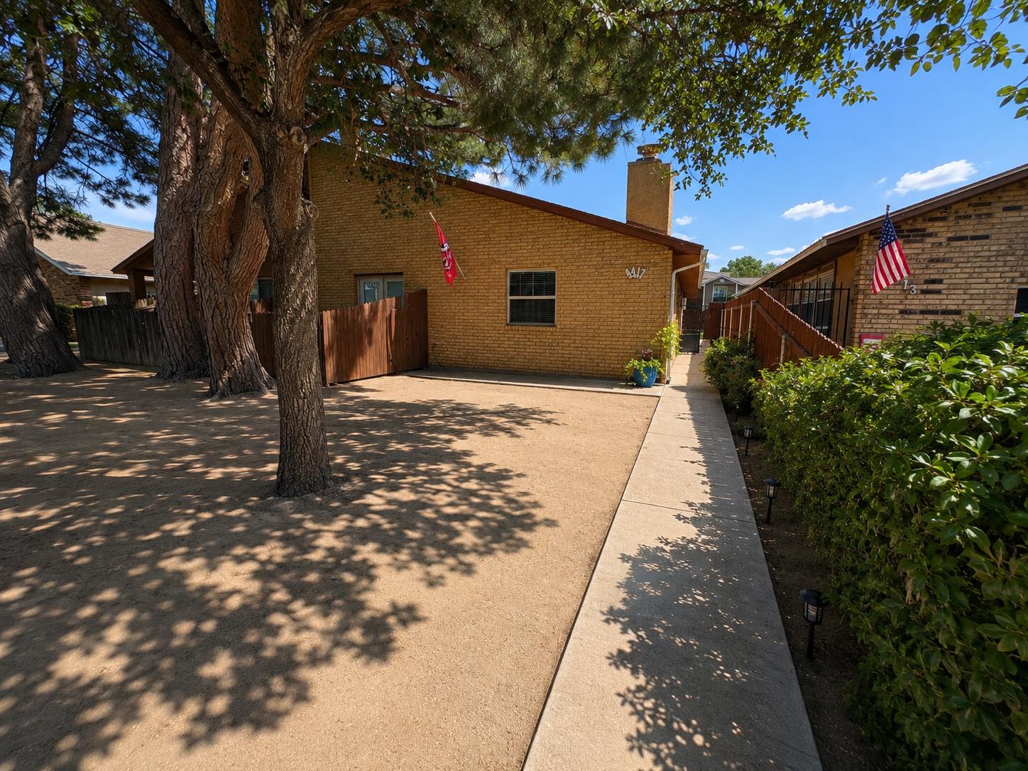 4411 Fairgate Drive – photo 2