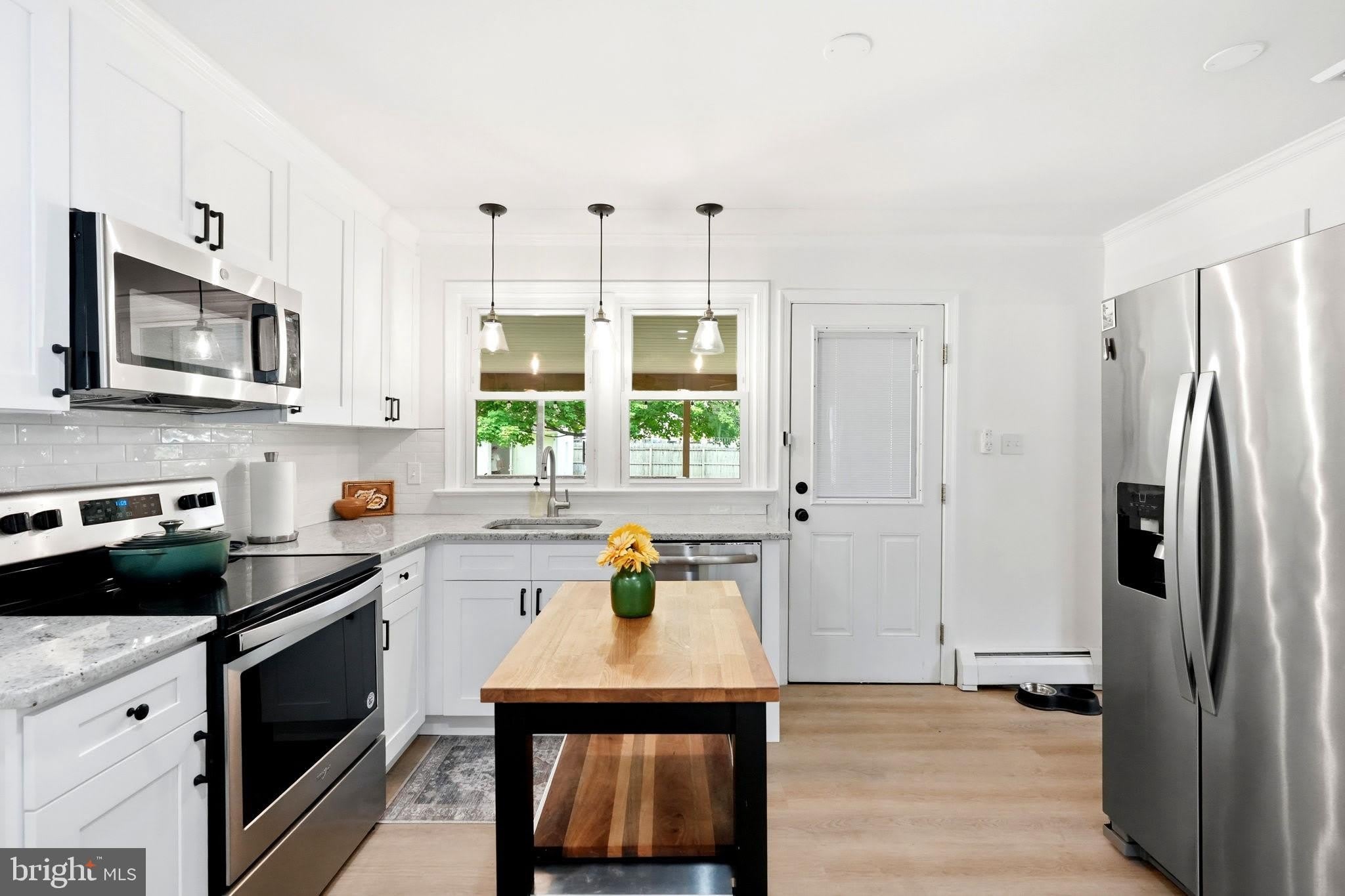 135 LONGSHORE Avenue – photo 3
