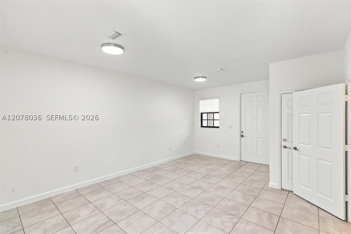 125 SE 34th Ter – photo 5