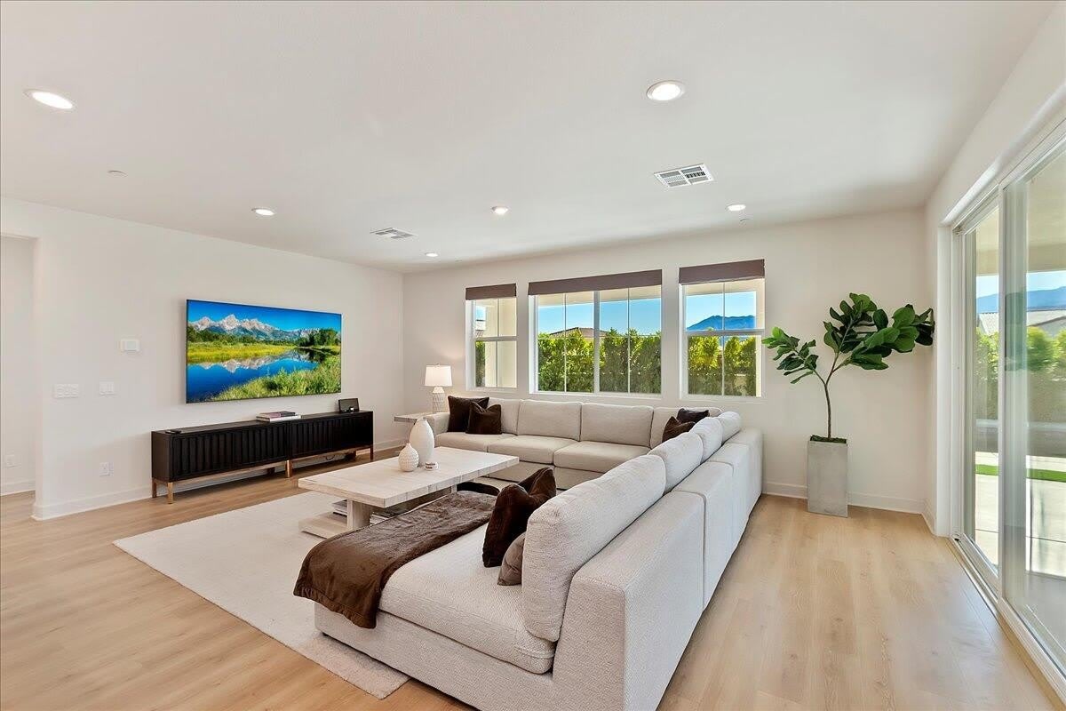 80435 Palatine Crt – photo 2