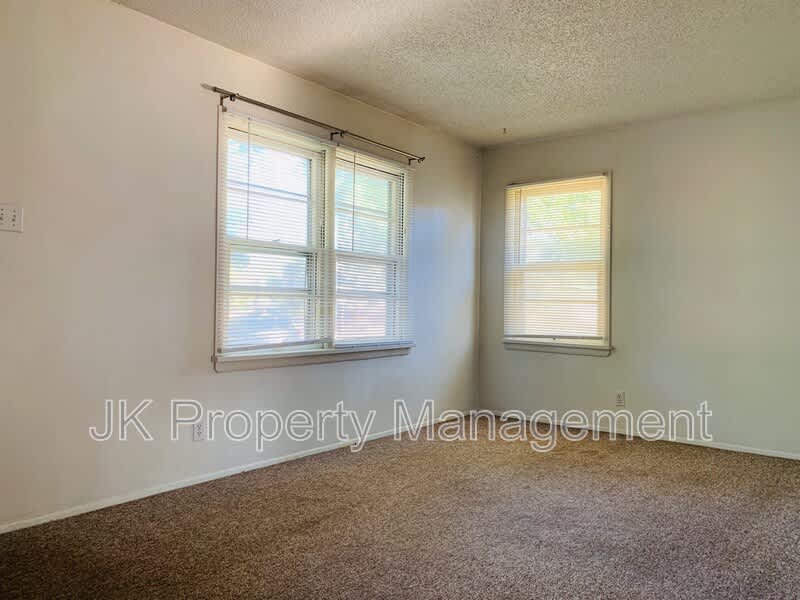 421 14th Street N – photo 4