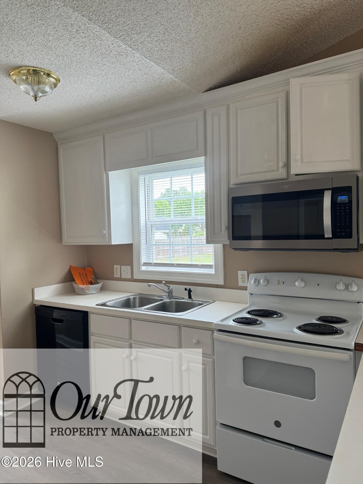 3818 Starship Lane NW – photo 3