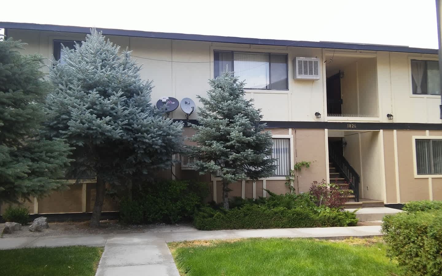 1896 Butte Street – photo 2