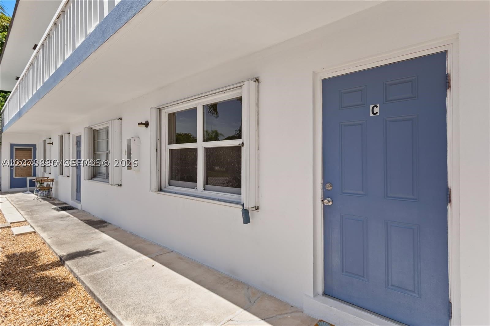 609 NE 6th Ct – photo 3
