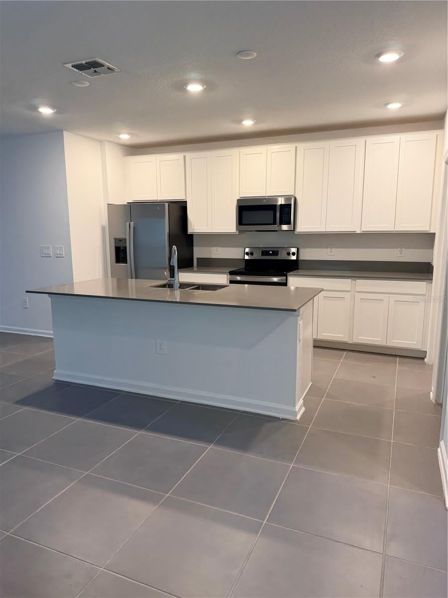926 JACKSON Avenue – photo 3
