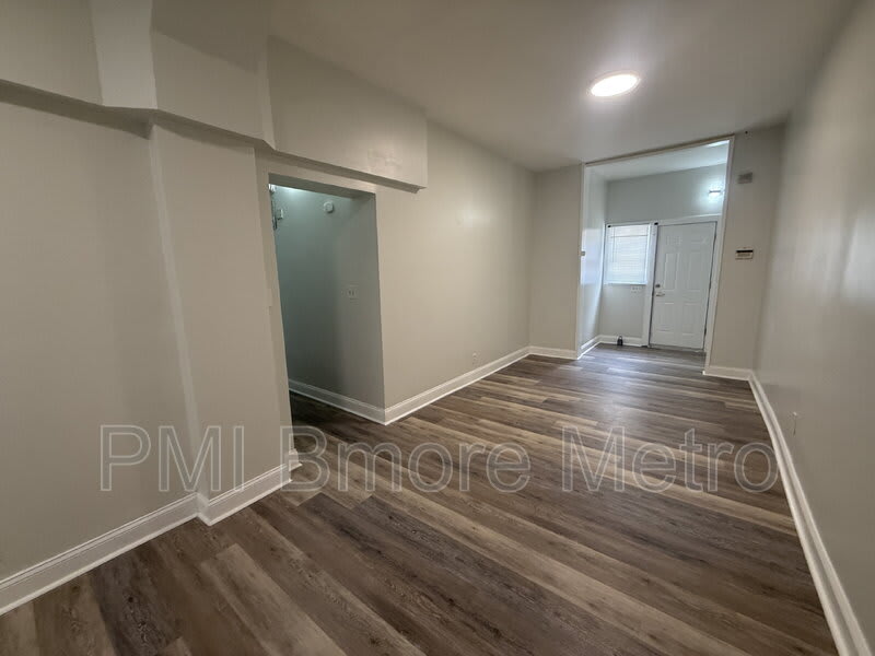 3201 Ailsa Ave – photo 1