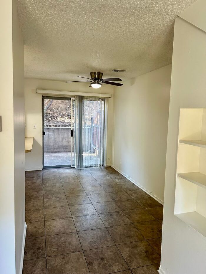 2437 Daphne Place – photo 3