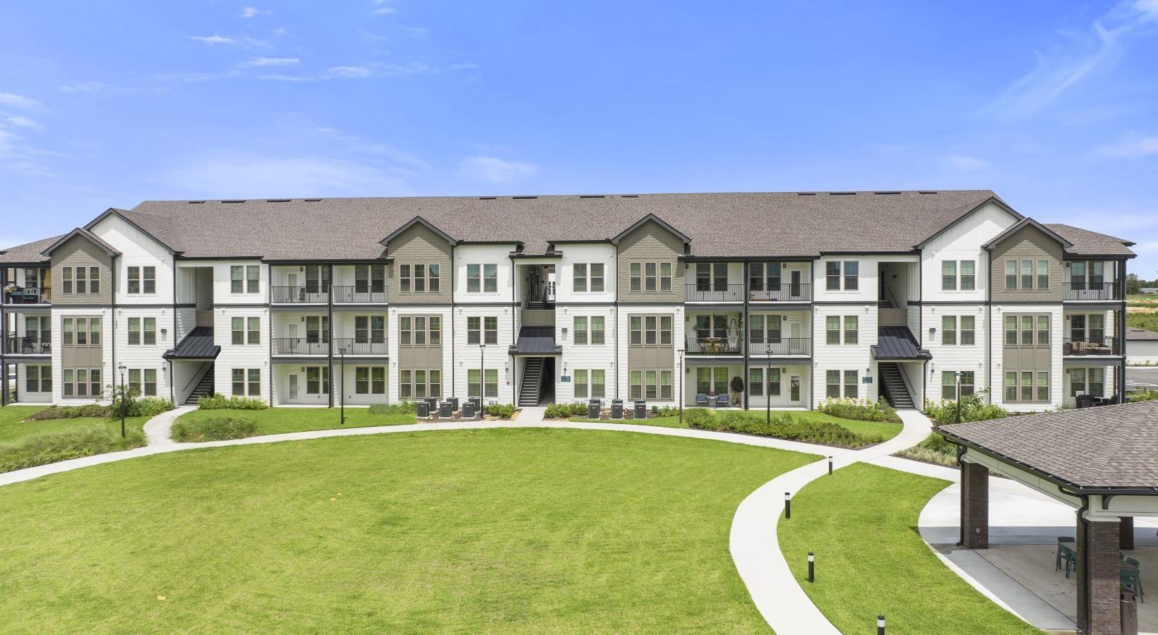 Century Grove Park – photo 1