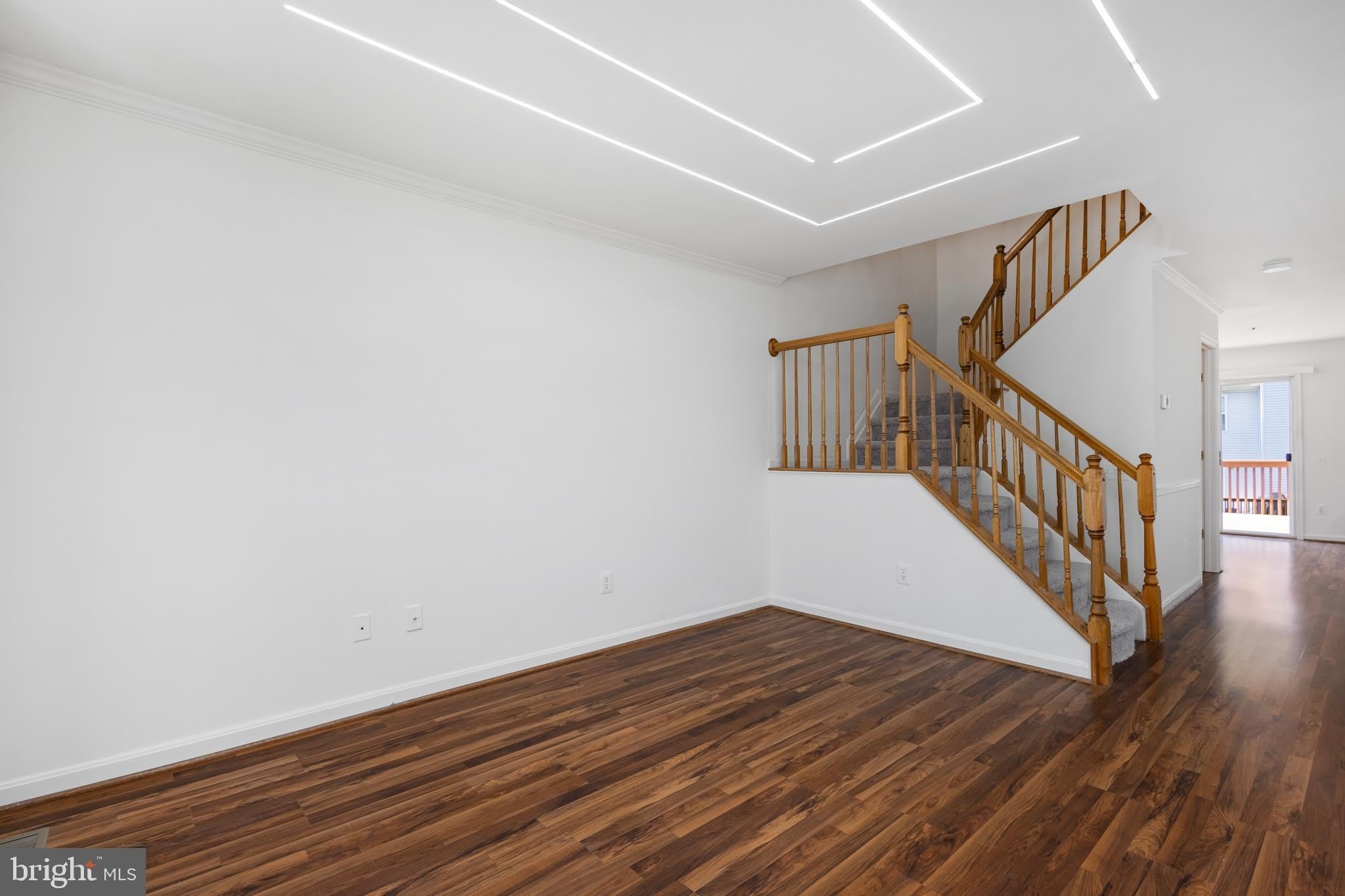 18506 CARRIAGE WALK Circle – photo 5