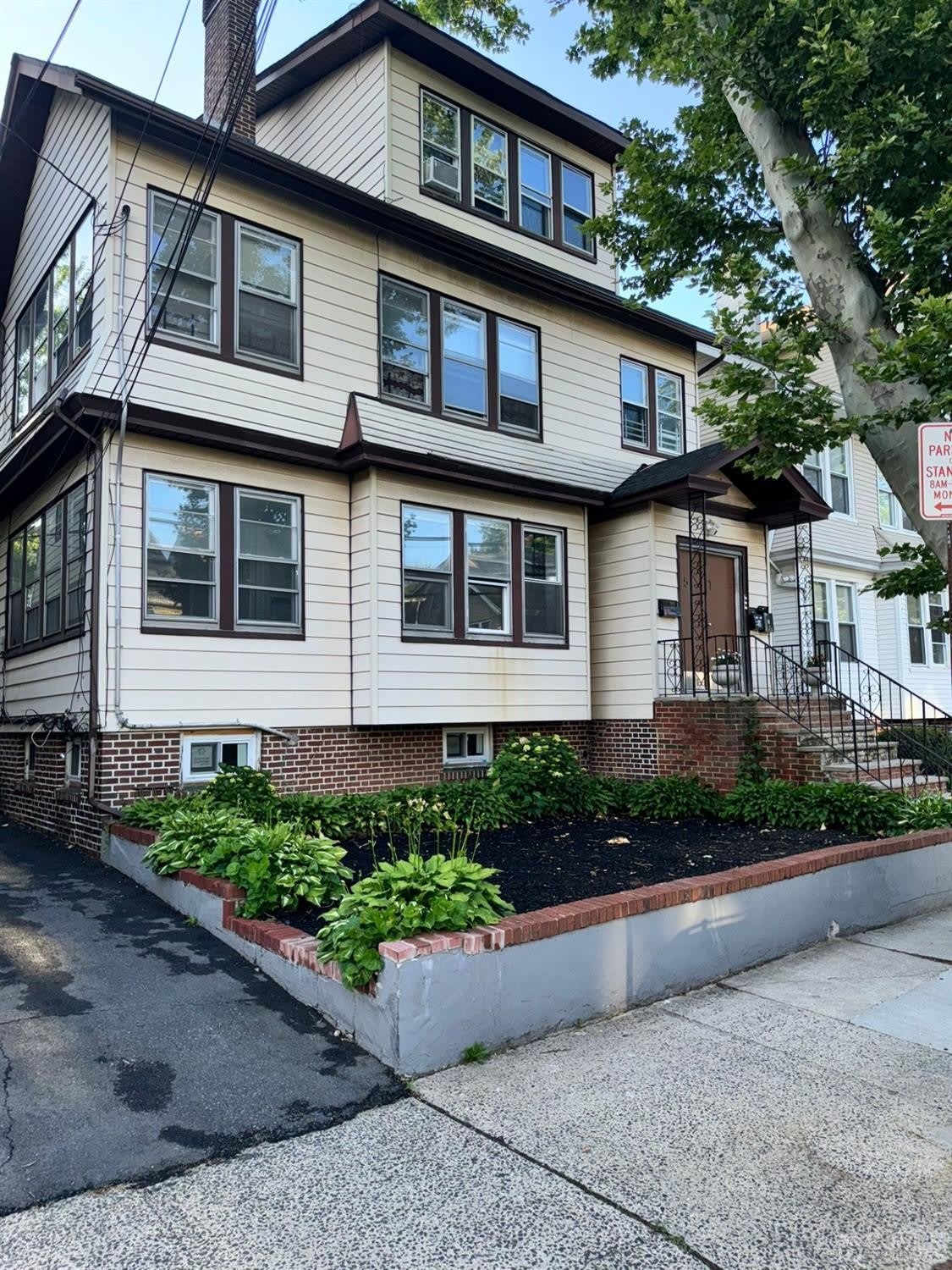 51 POE Avenue – photo 5