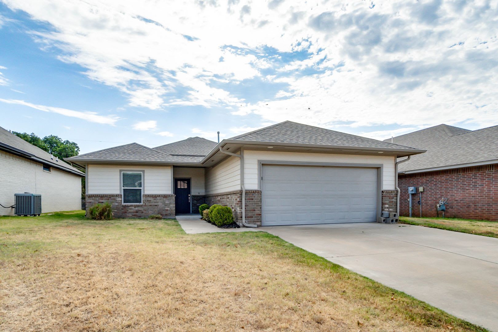 4 Bedroom 2 Bath Home In Edmond See Contact Info Below – photo 3