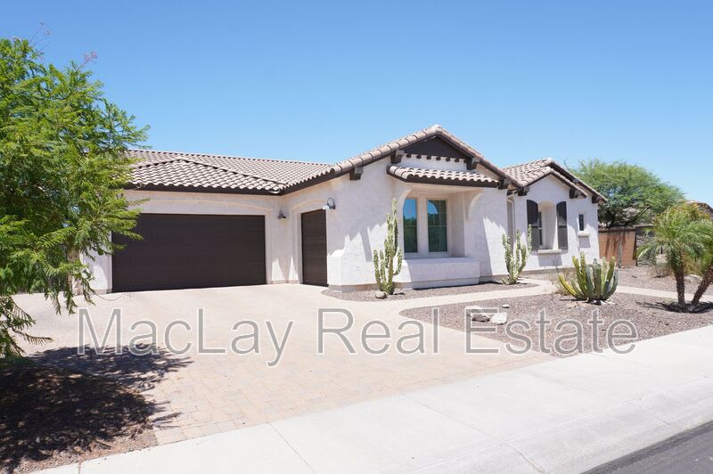 2910 E Wildhorse dr – photo 1