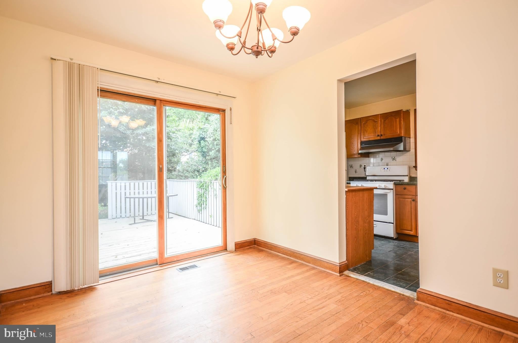 2034 GLEN ROSS Road – photo 5