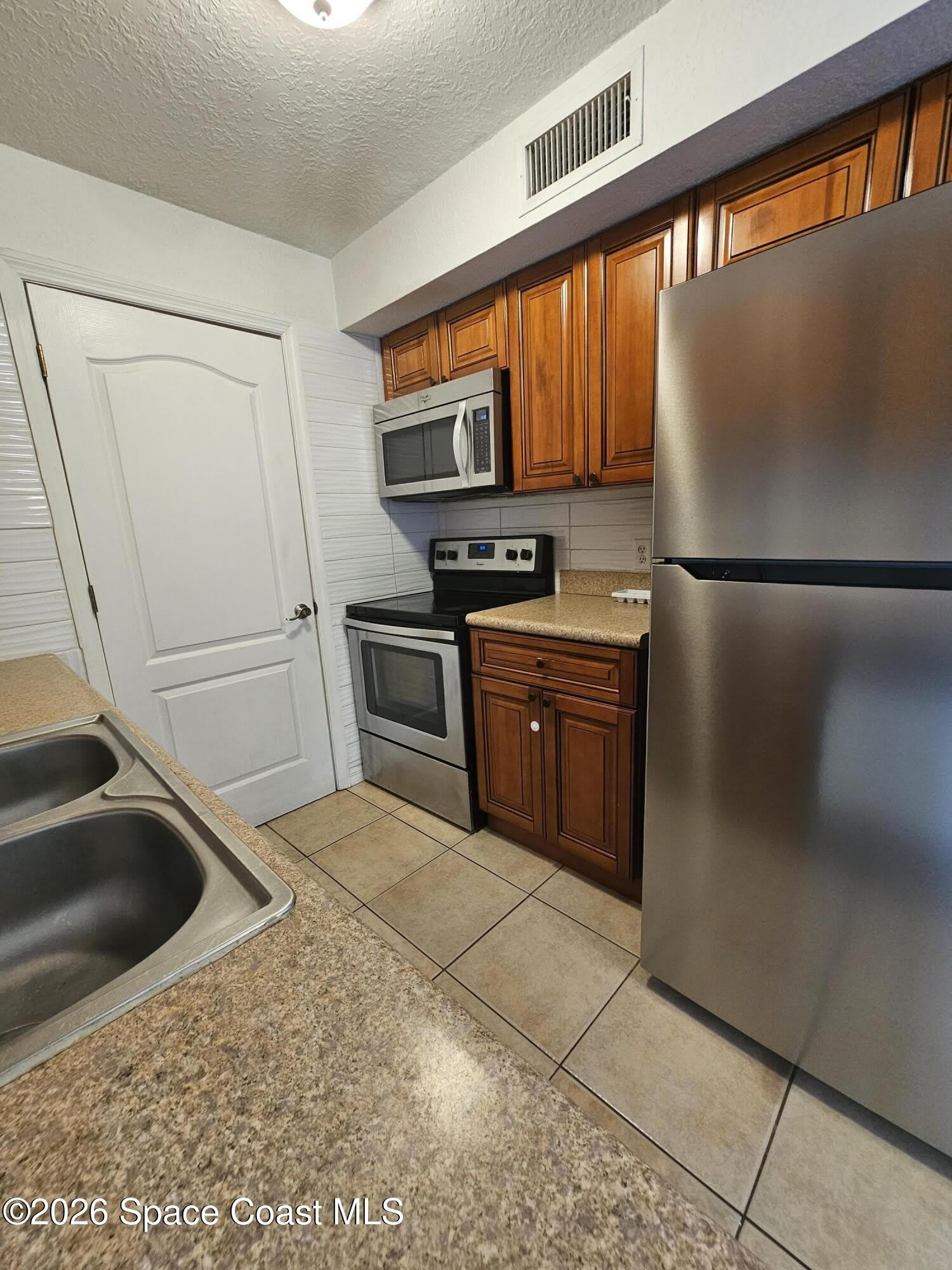 2101 Forest Knoll Drive NE – photo 4