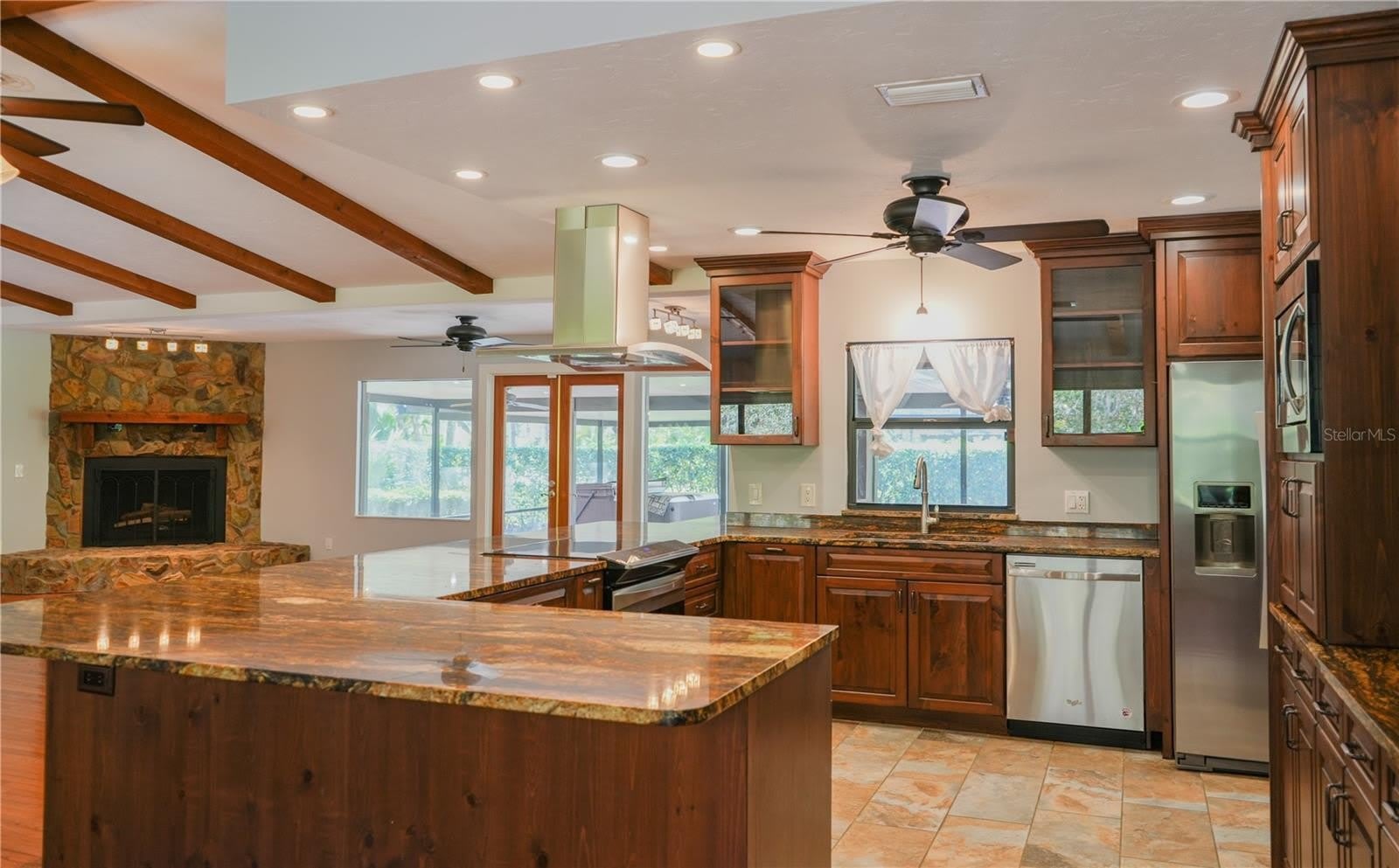 3502 SUNBEAM Drive – photo 3