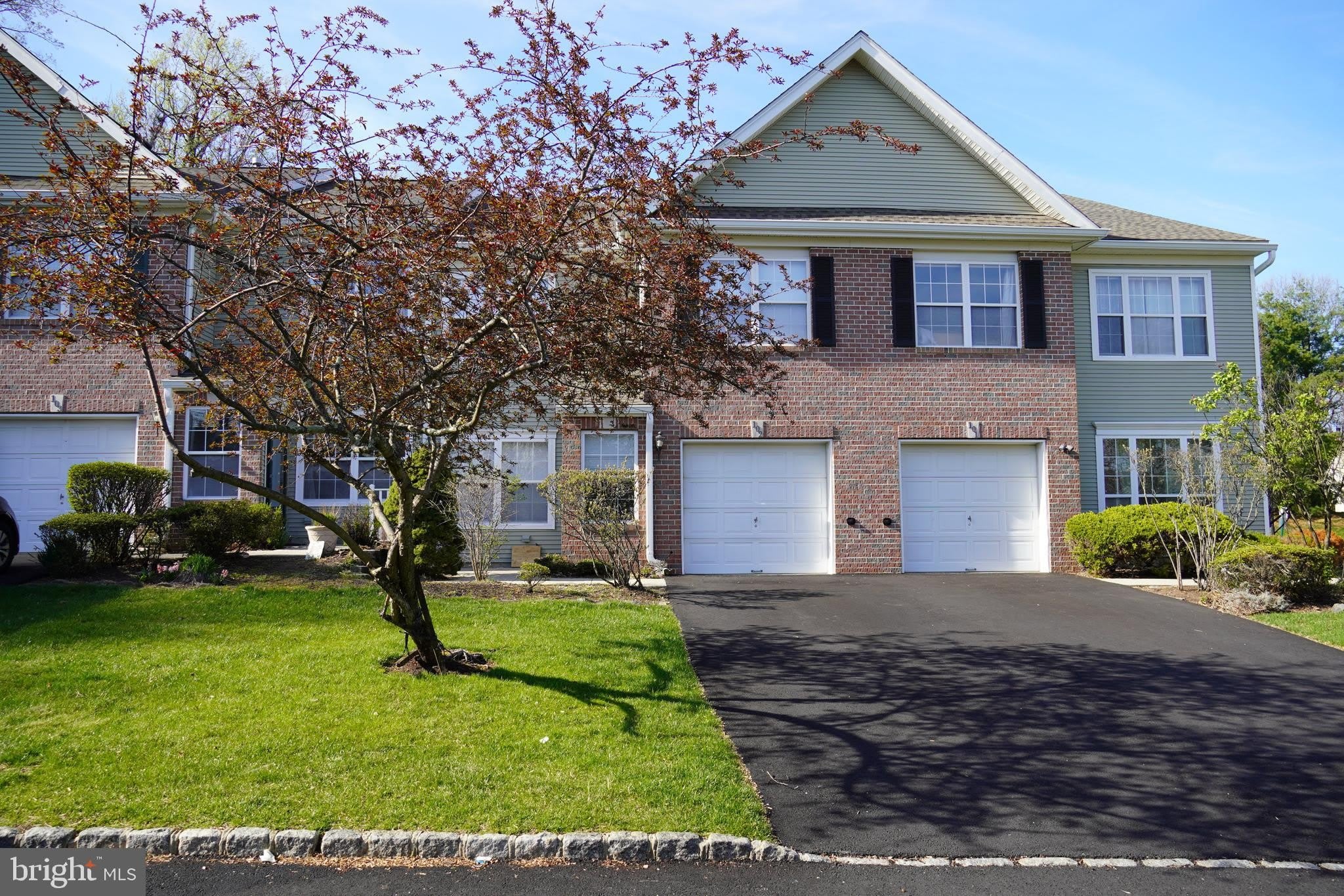 102 WELLINGTON PARK DRIVE – photo 2