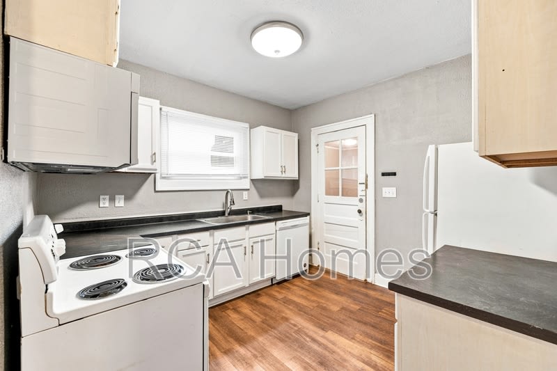 3618 Salem Street – photo 4