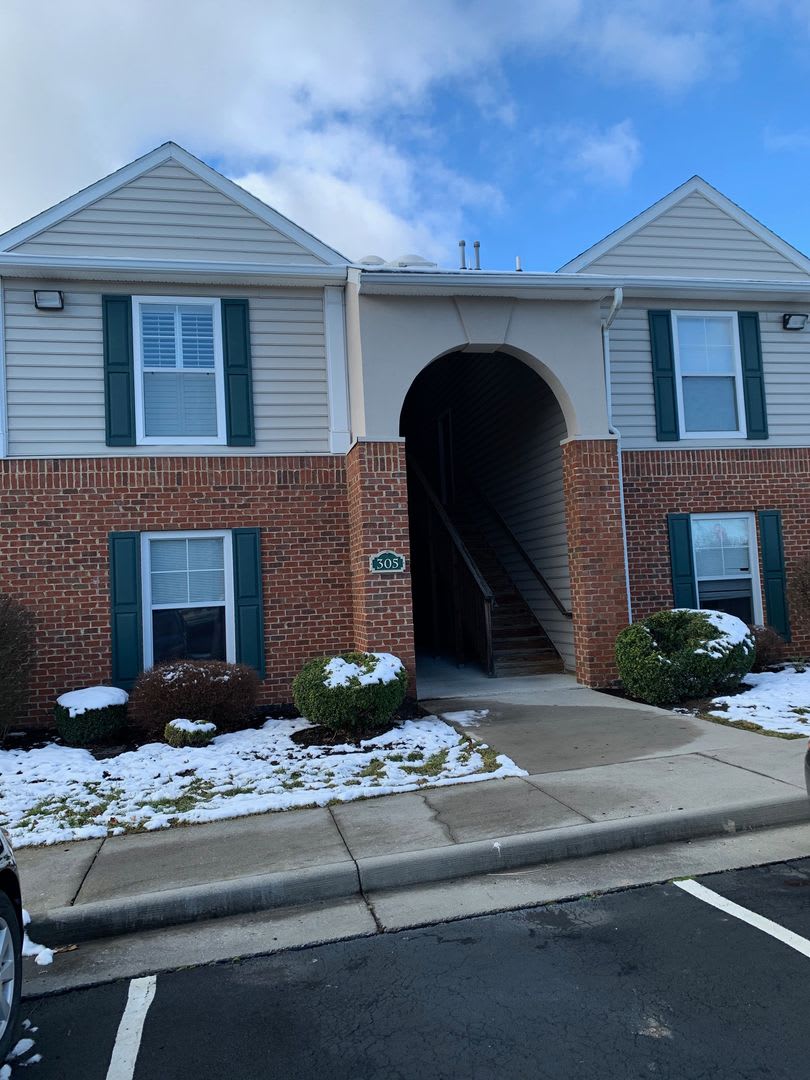 2 Bedroom, 2 Bath Condo – photo 2