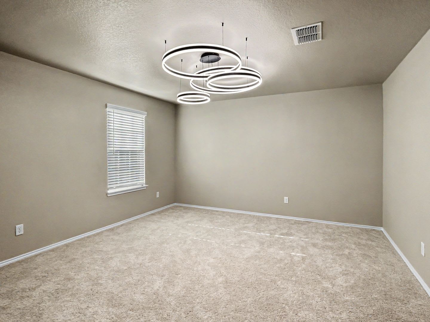 For Rent: 4 BR in Cinco Lakes — San Antonio, TX 78252 – photo 5