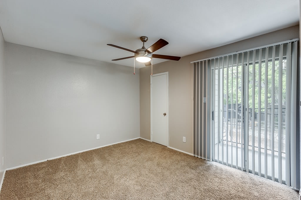 Mission James Place Apartments – photo 3
