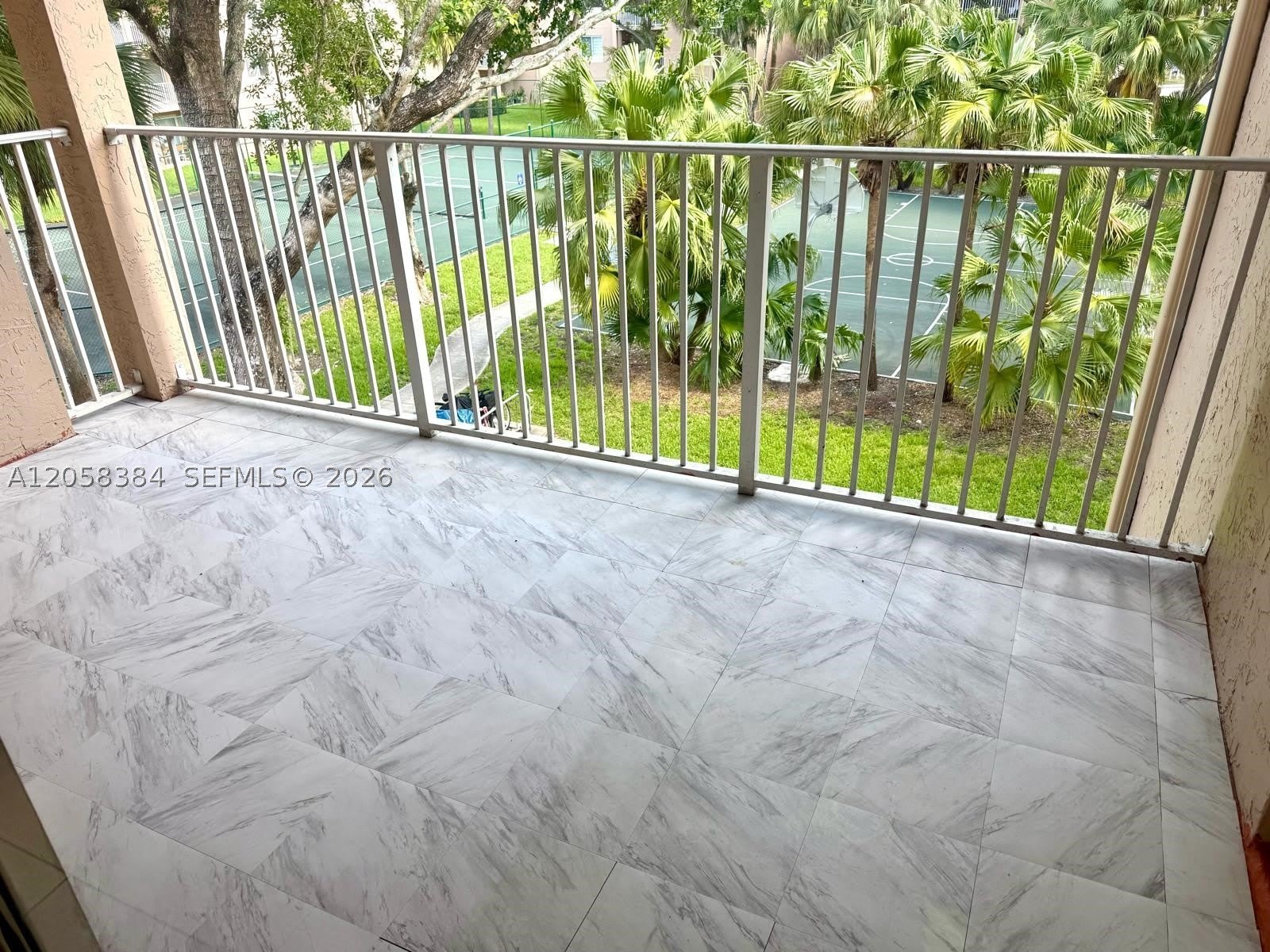 15771 SW 106th Ter – photo 1