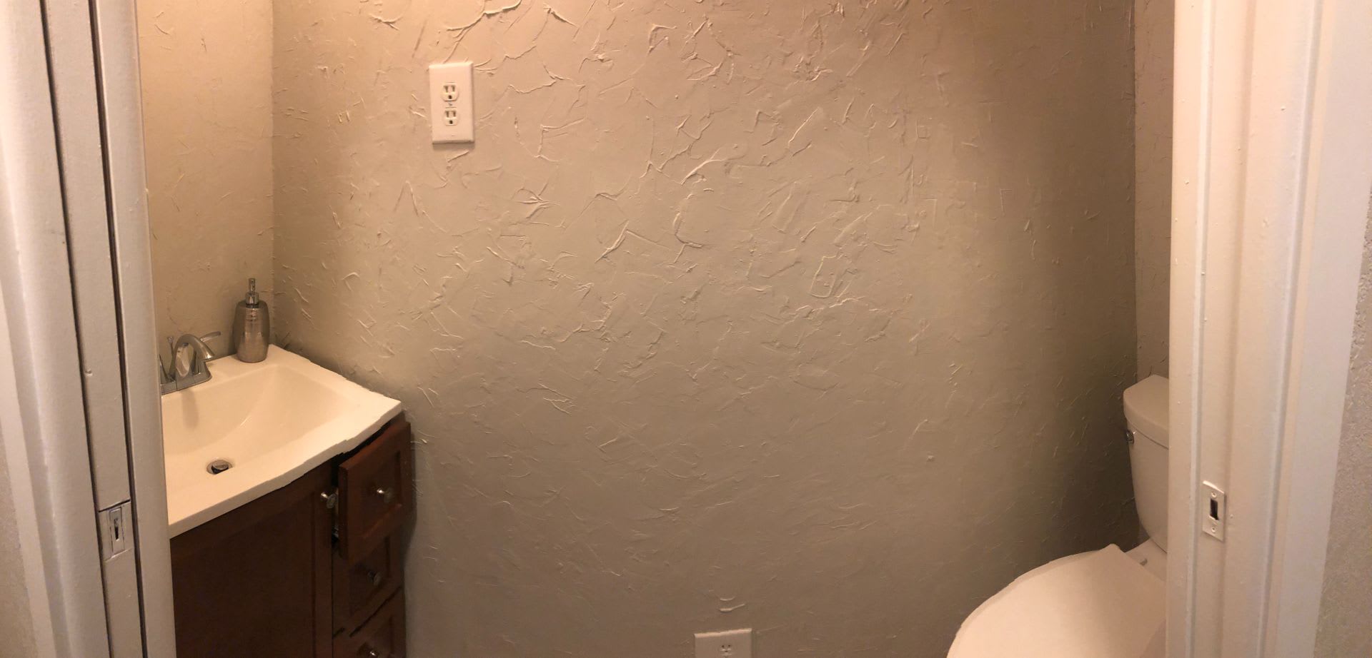 2 bed & 2 bath Condo. 2 car garage. – photo 3