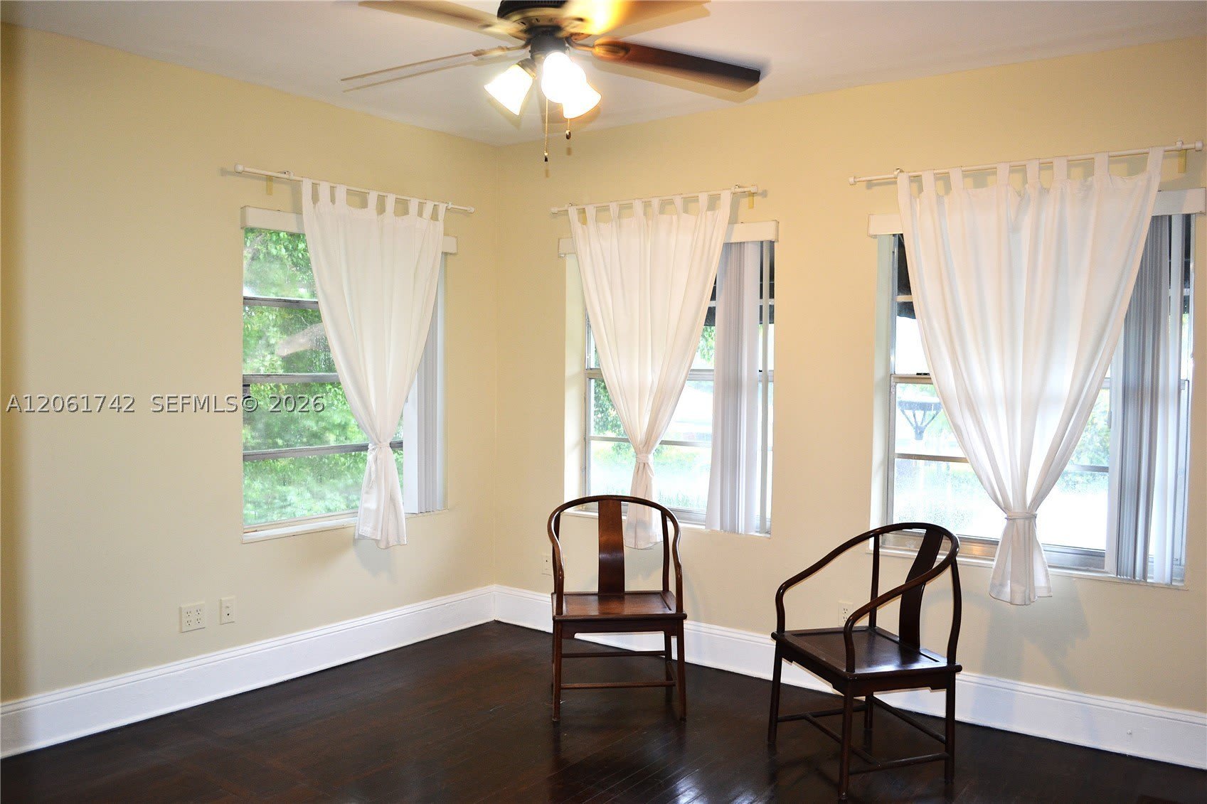1661 Sw 13Th St – photo 4