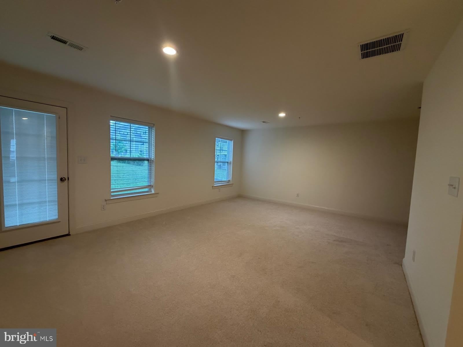 105 LARRABEE Way – photo 4