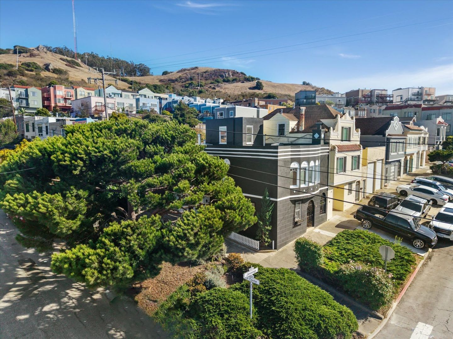 Bayview Heights Gem – photo 2