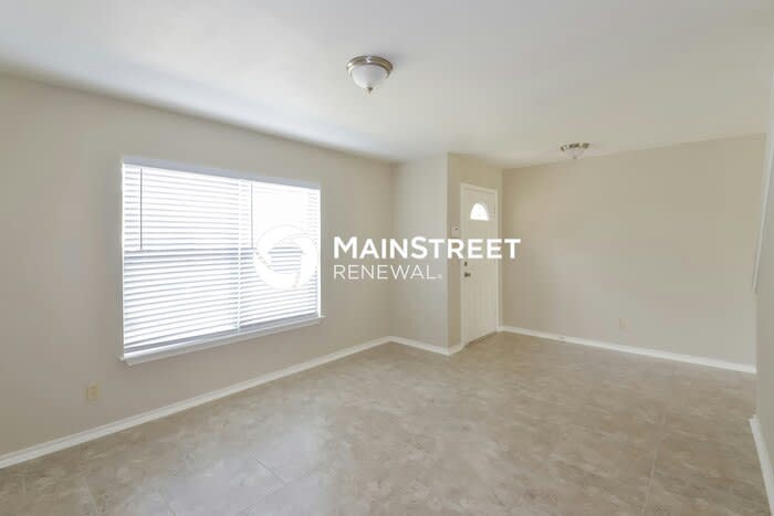 8014 Chestnut Bluff Drive – photo 2