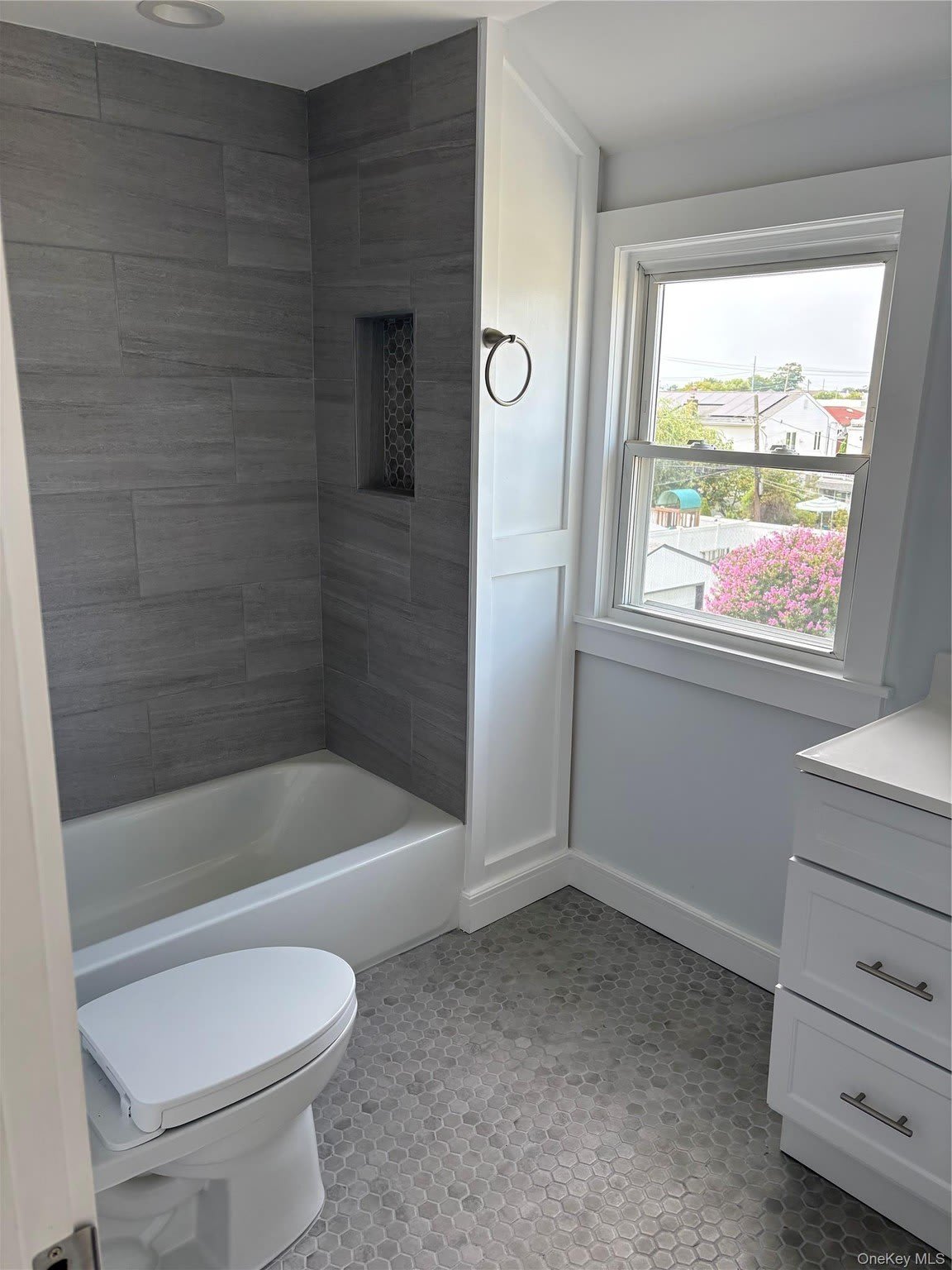 1006 Pennsylvania Ave upper – photo 5