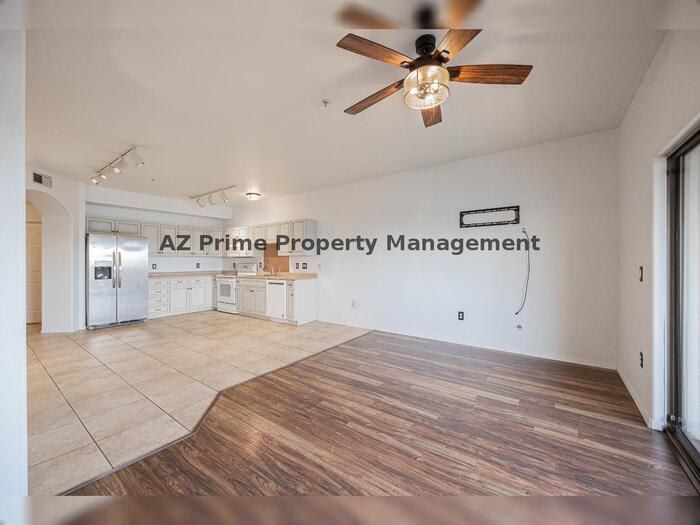 920 East Devonshire Avenue – photo 5