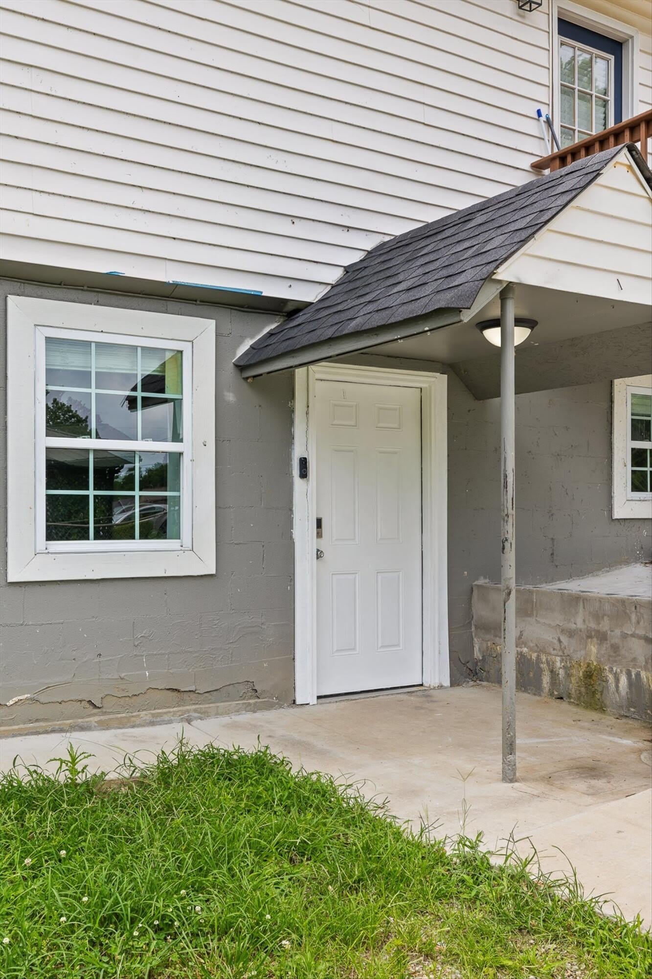 200 S Aster Avenue – photo 3