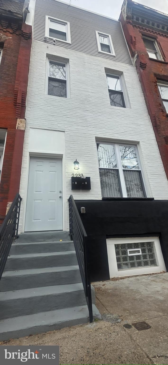 2233 N 16TH Street – photo 1