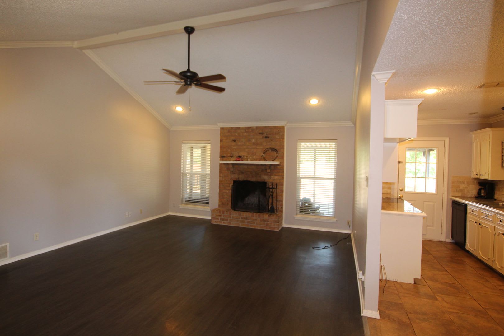 Tour Today! 3 Bedroom 2 Bath Home In Tyler ISD! – photo 3