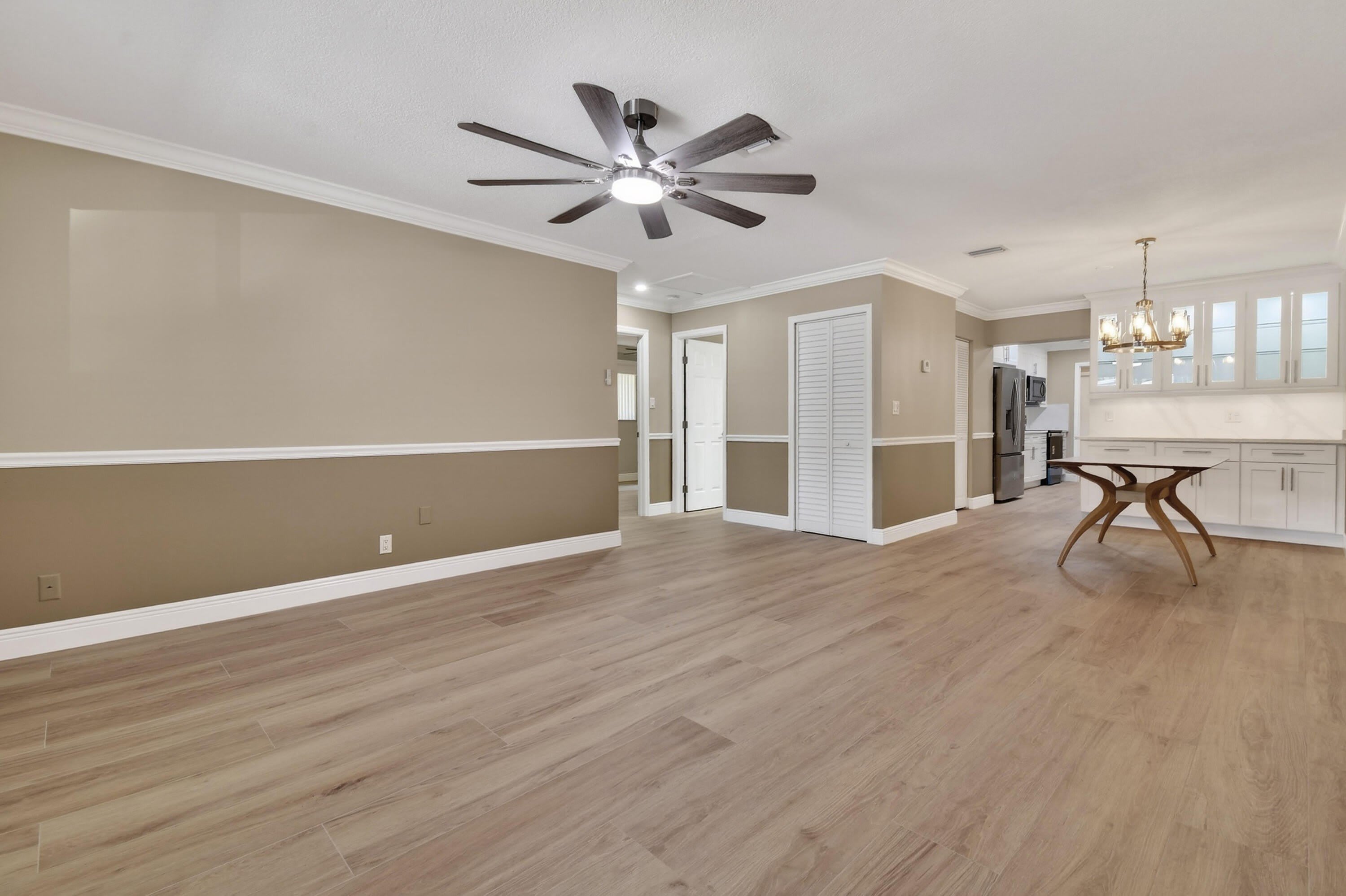 1615 Shirley Court – photo 3