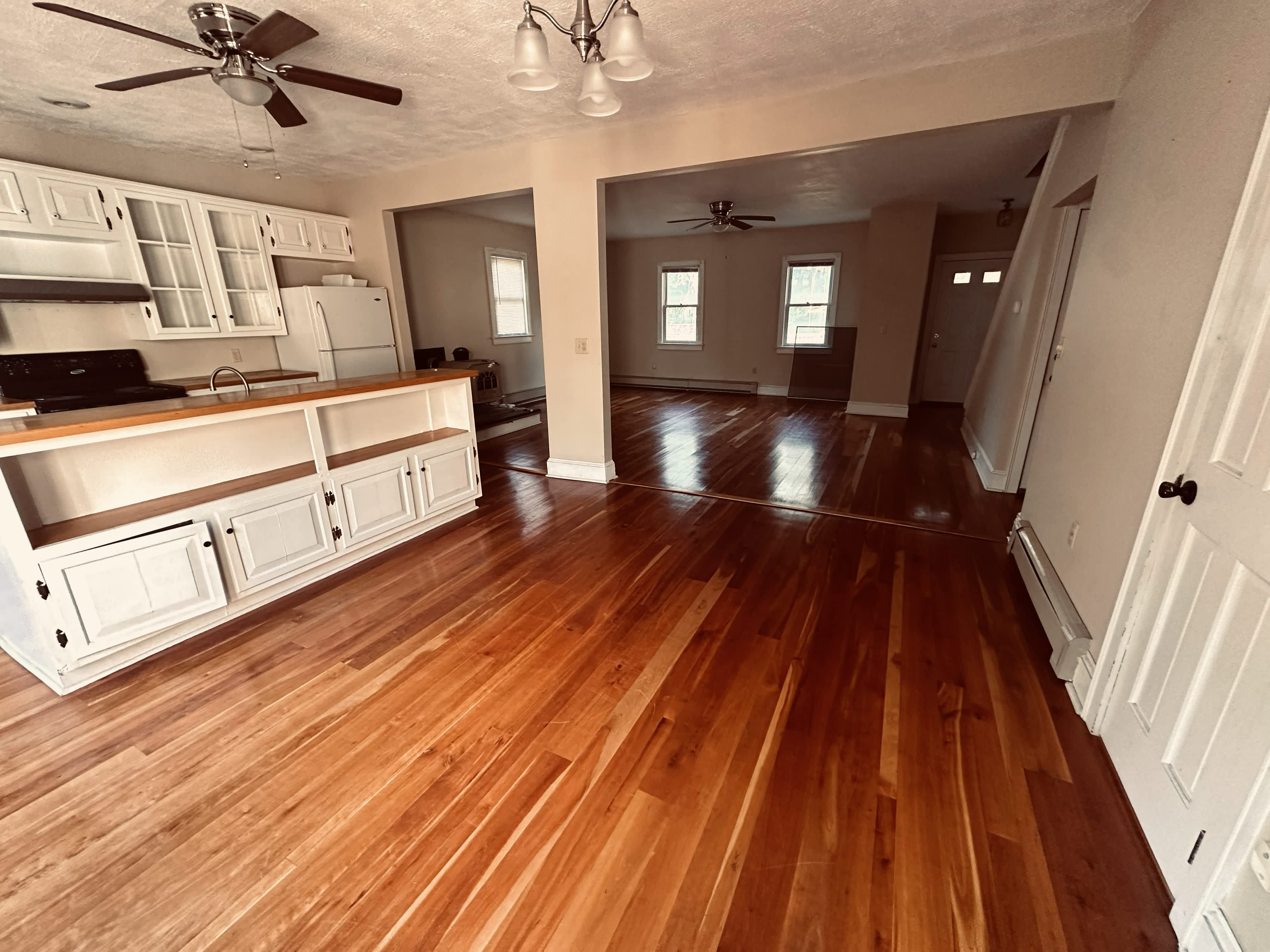160 Washington St – photo 5
