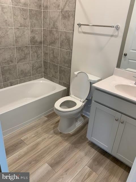 270 SWAN FIELD AVE – photo 4